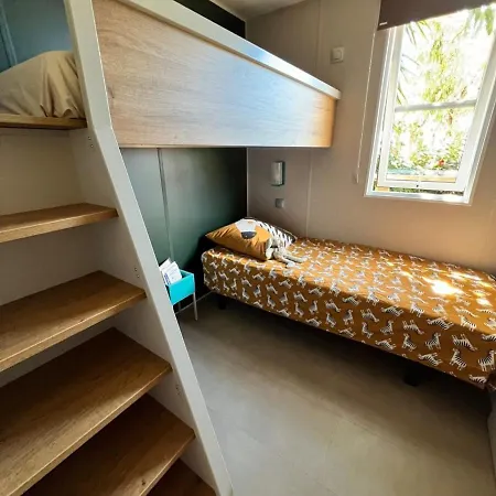 אתר קמפינג La De Bob - Saint-raphael